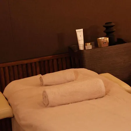 St Laurent - Handwritten Collection Hotel