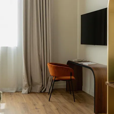 Hotel St Laurent - Handwritten Collection
